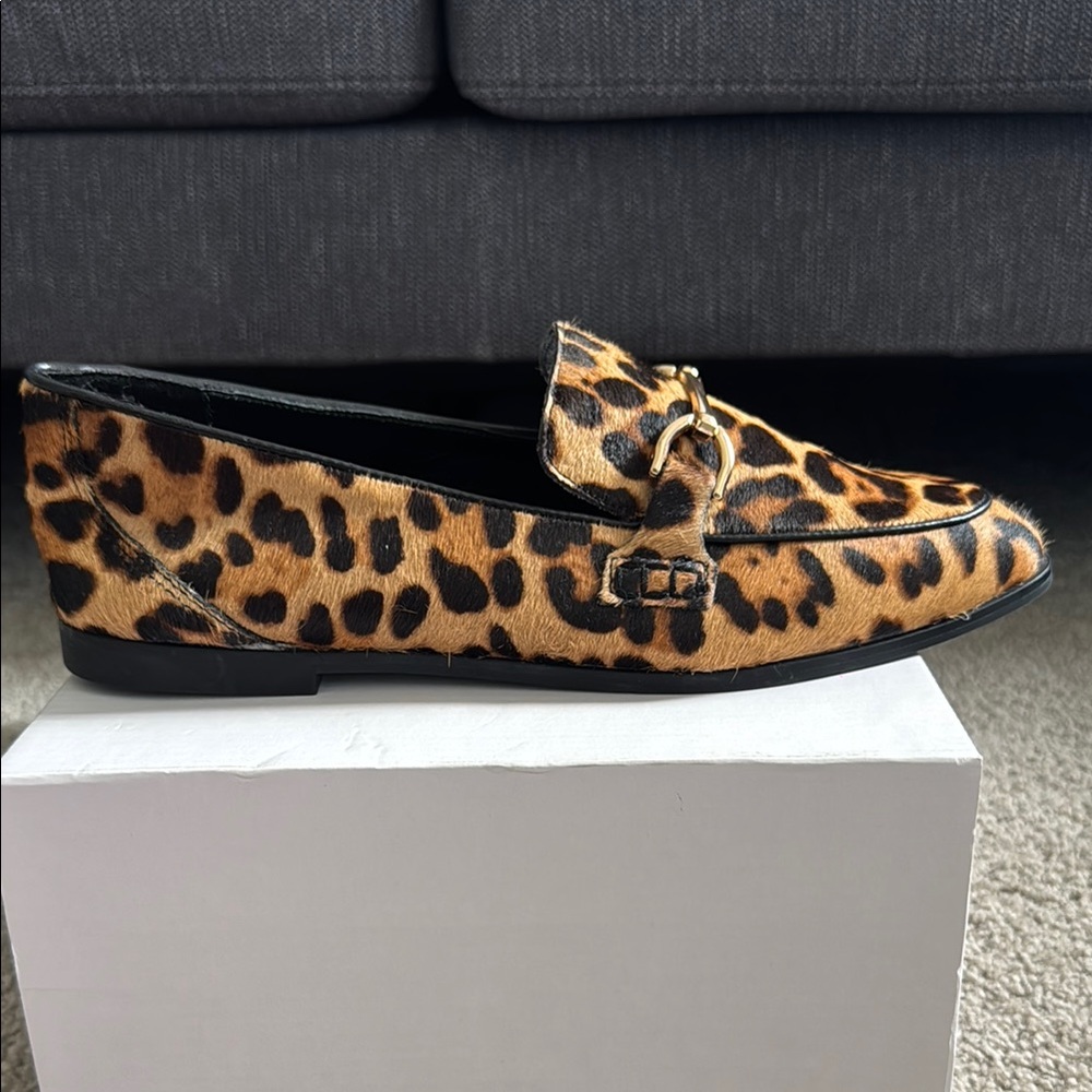 Zara Leopard Print Loafers Classic Flats